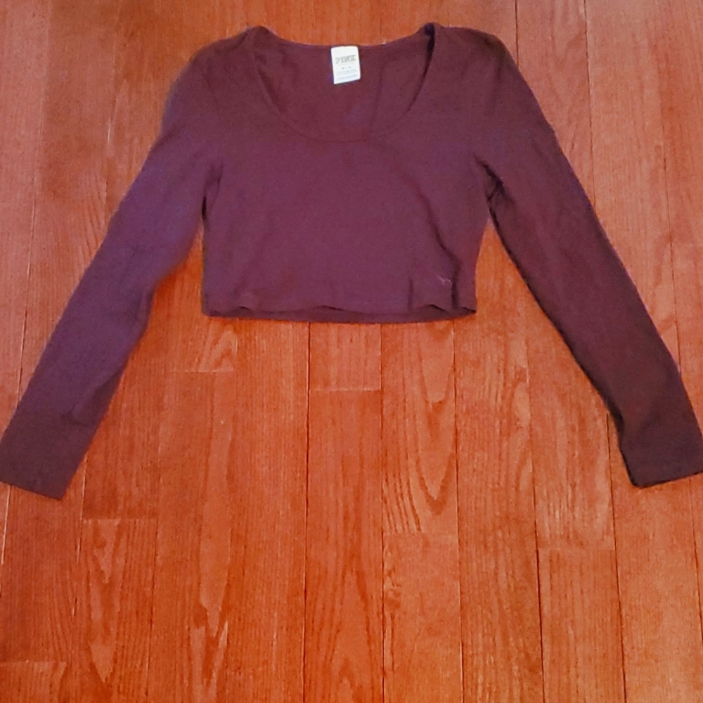 Burgundy crop top